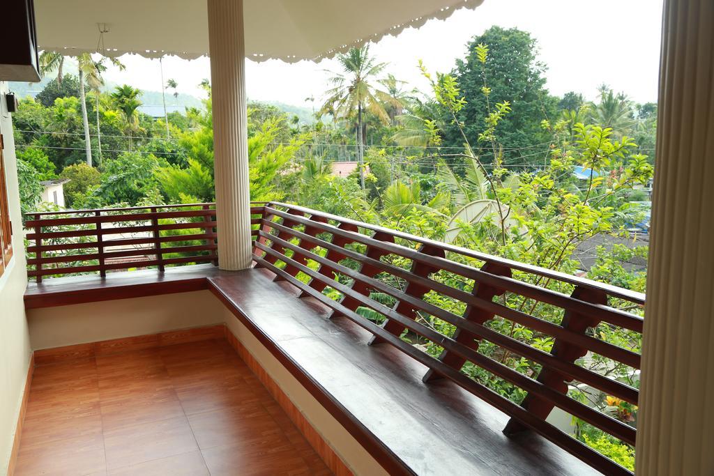 Ferndale Homestay Thekkady Exterior photo