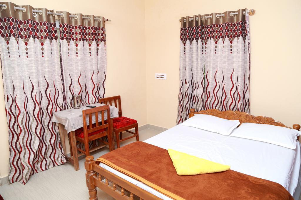 Ferndale Homestay Thekkady Exterior photo