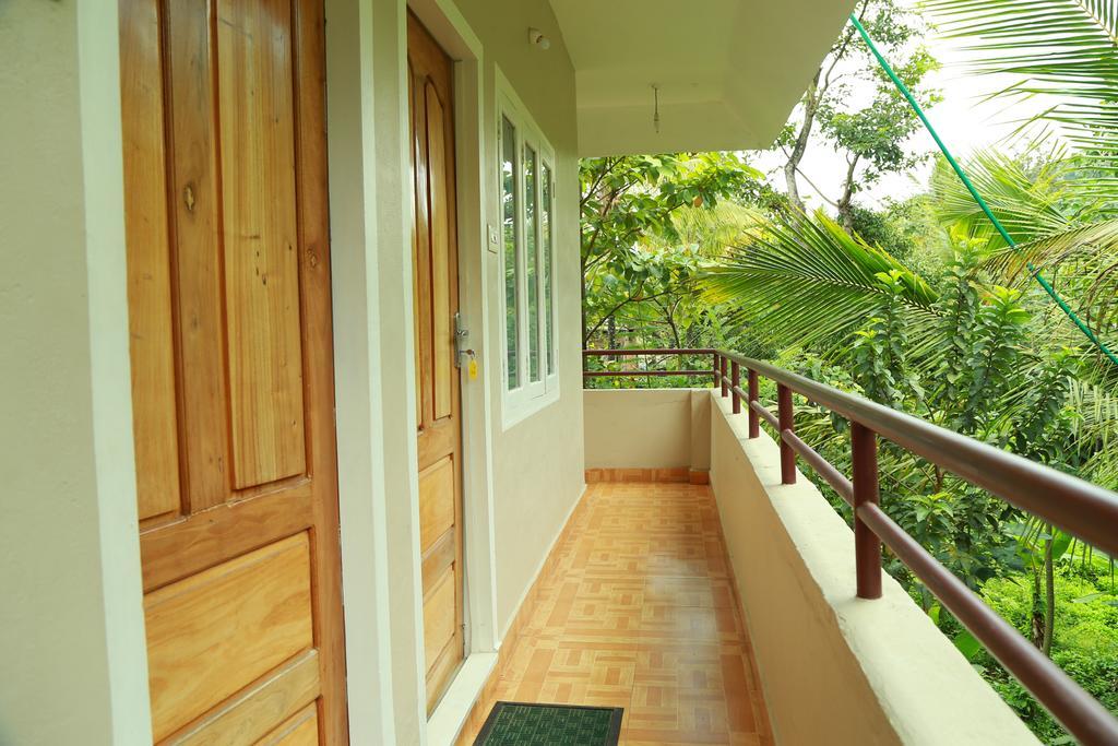 Ferndale Homestay Thekkady Exterior photo
