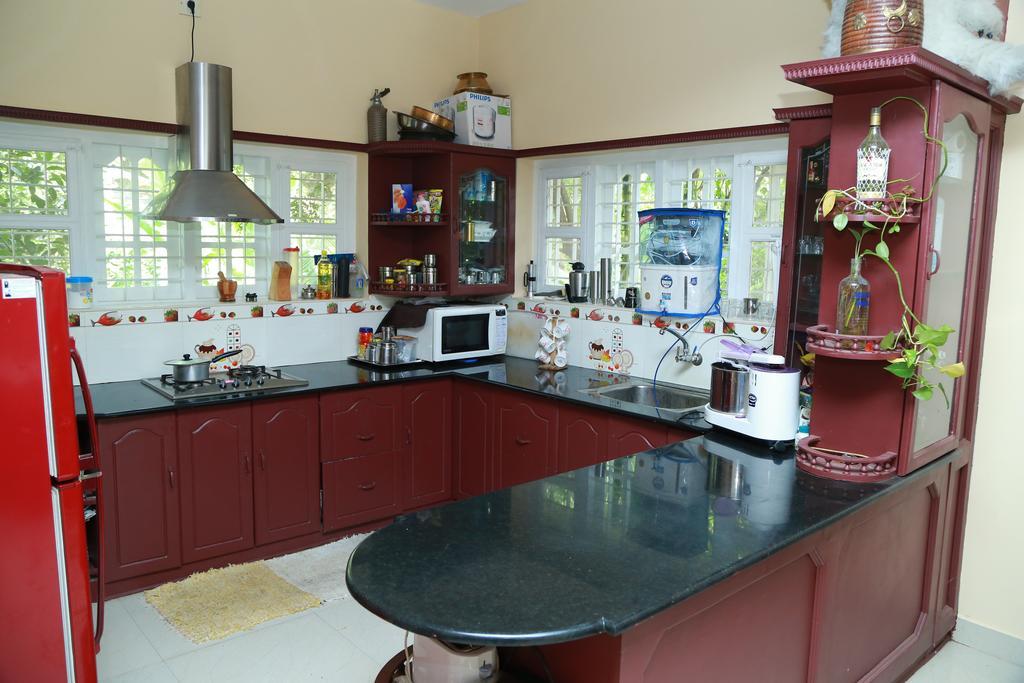 Ferndale Homestay Thekkady Exterior photo