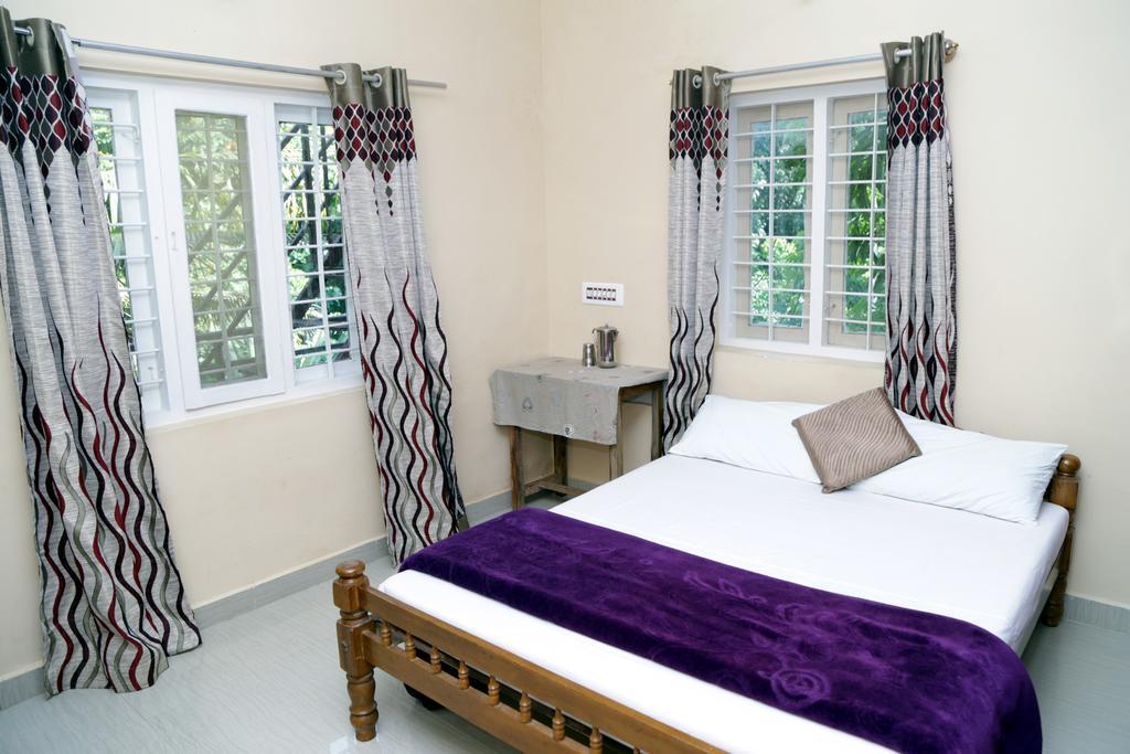 Ferndale Homestay Thekkady Exterior photo
